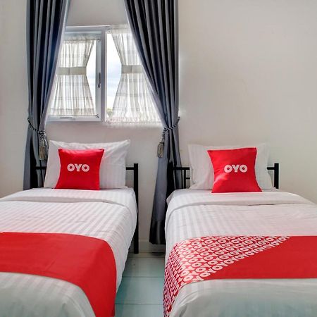 Oyo 3690 Wisma Yani Syariah Padang (Sumatra) Exterior foto
