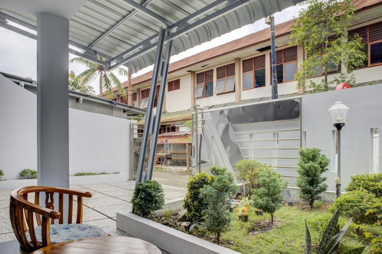 Oyo 3690 Wisma Yani Syariah Padang (Sumatra) Exterior foto