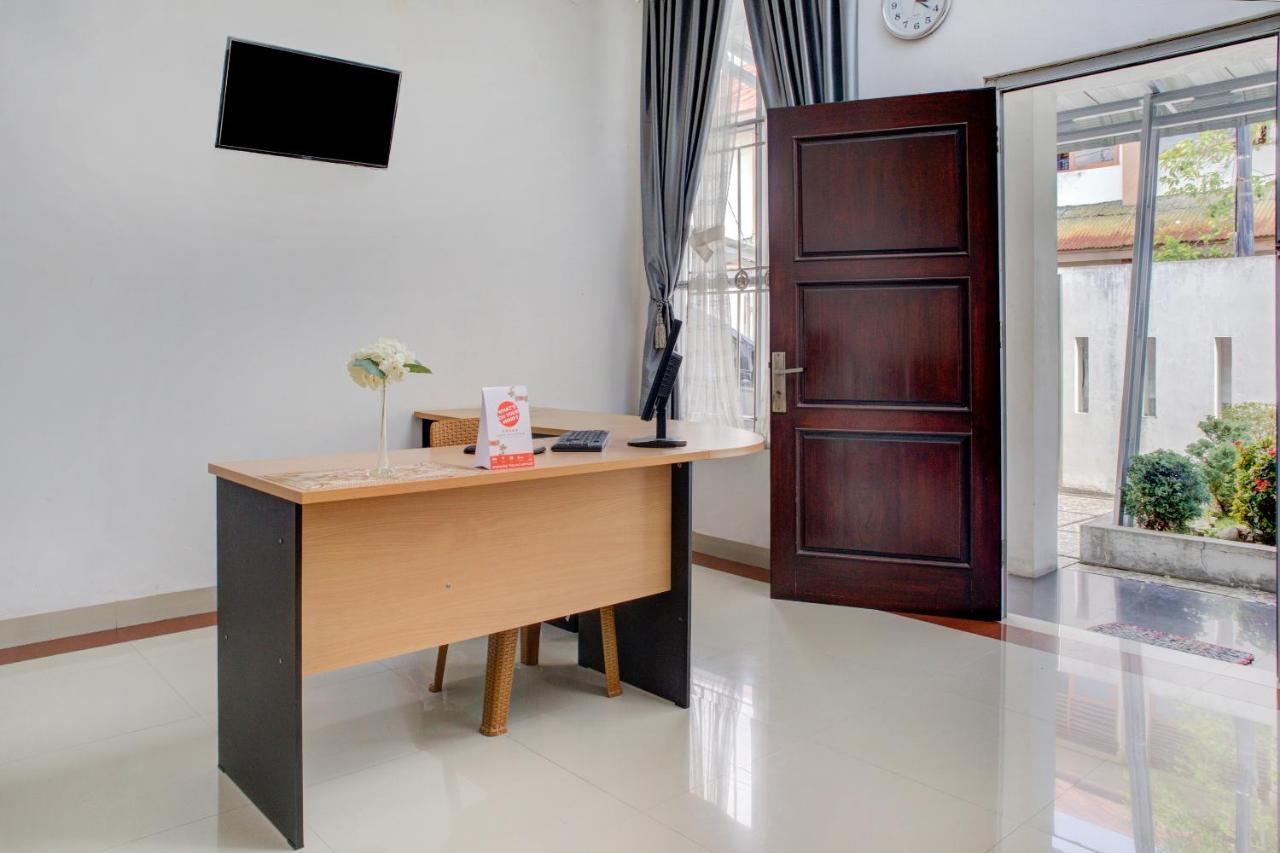 Oyo 3690 Wisma Yani Syariah Padang (Sumatra) Exterior foto