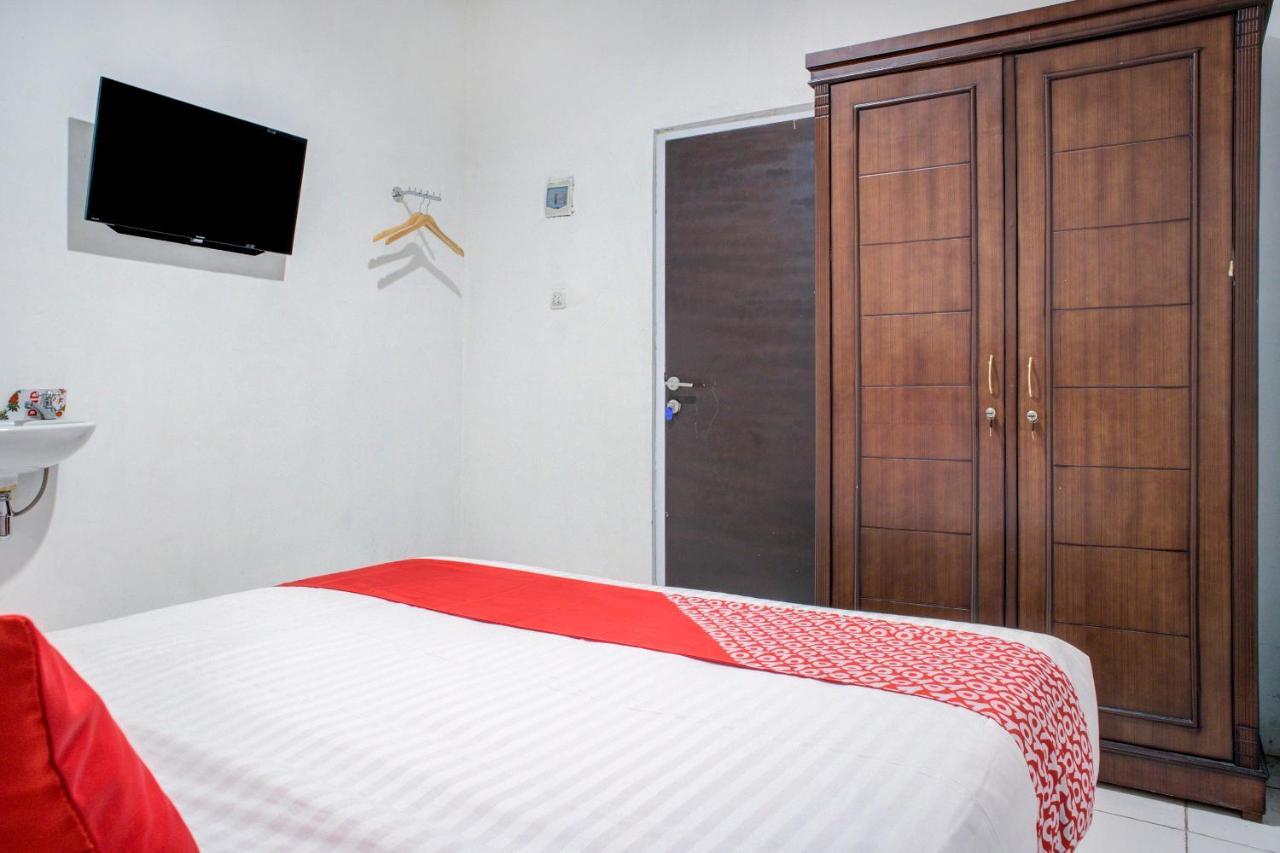 Oyo 3690 Wisma Yani Syariah Padang (Sumatra) Exterior foto